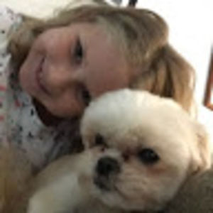 Meet your Posher, Emie